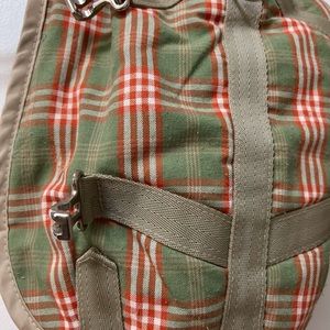 Wonderful doggy vest with  hooks .body at. body And neck